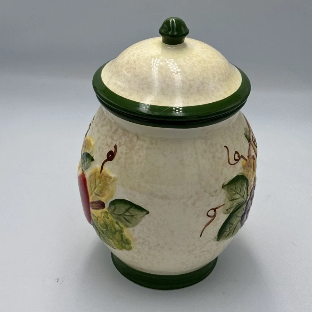 Nonnis Biscotti Cookie Jar Canister Vintage Apple Pear Grape Ceramic Lid 9in